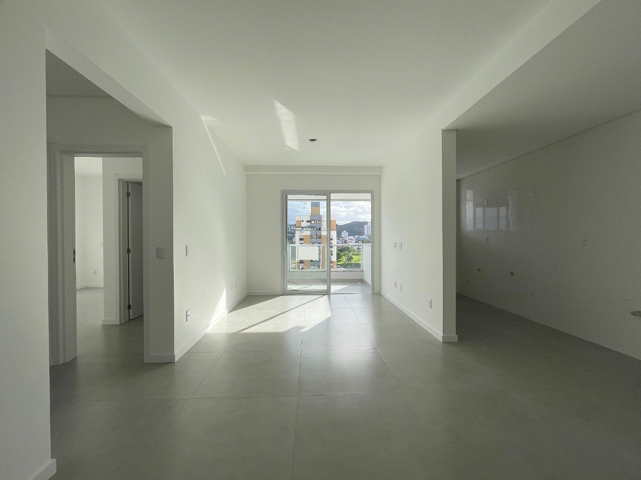 Apartamento à venda no Barreiros: 