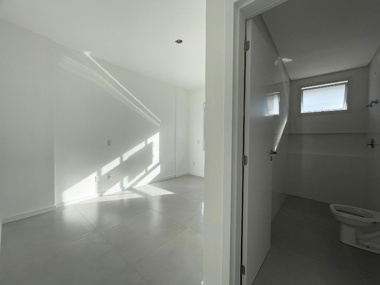 Apartamento à venda no Barreiros: 