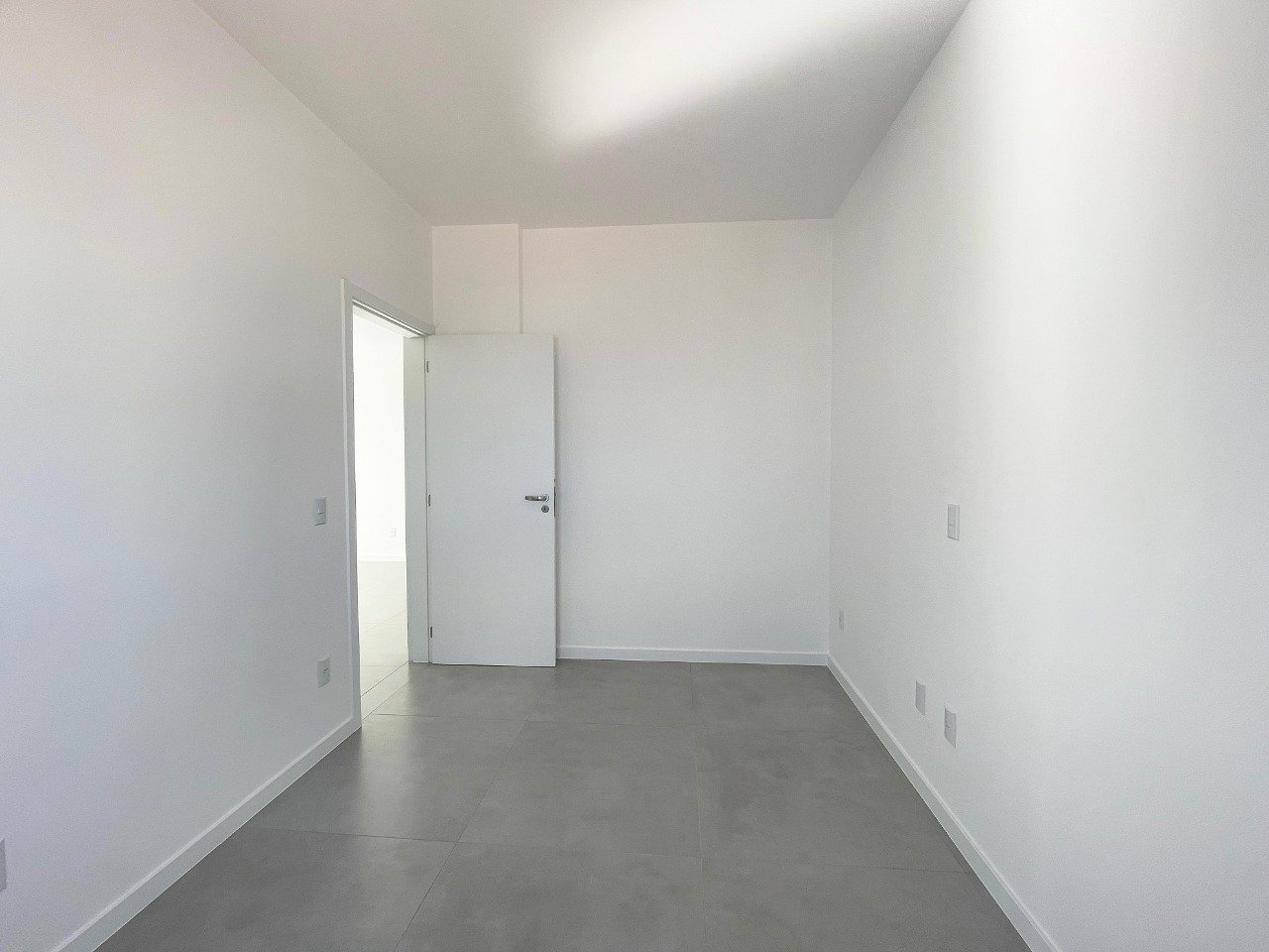 Apartamento à venda no Barreiros: 