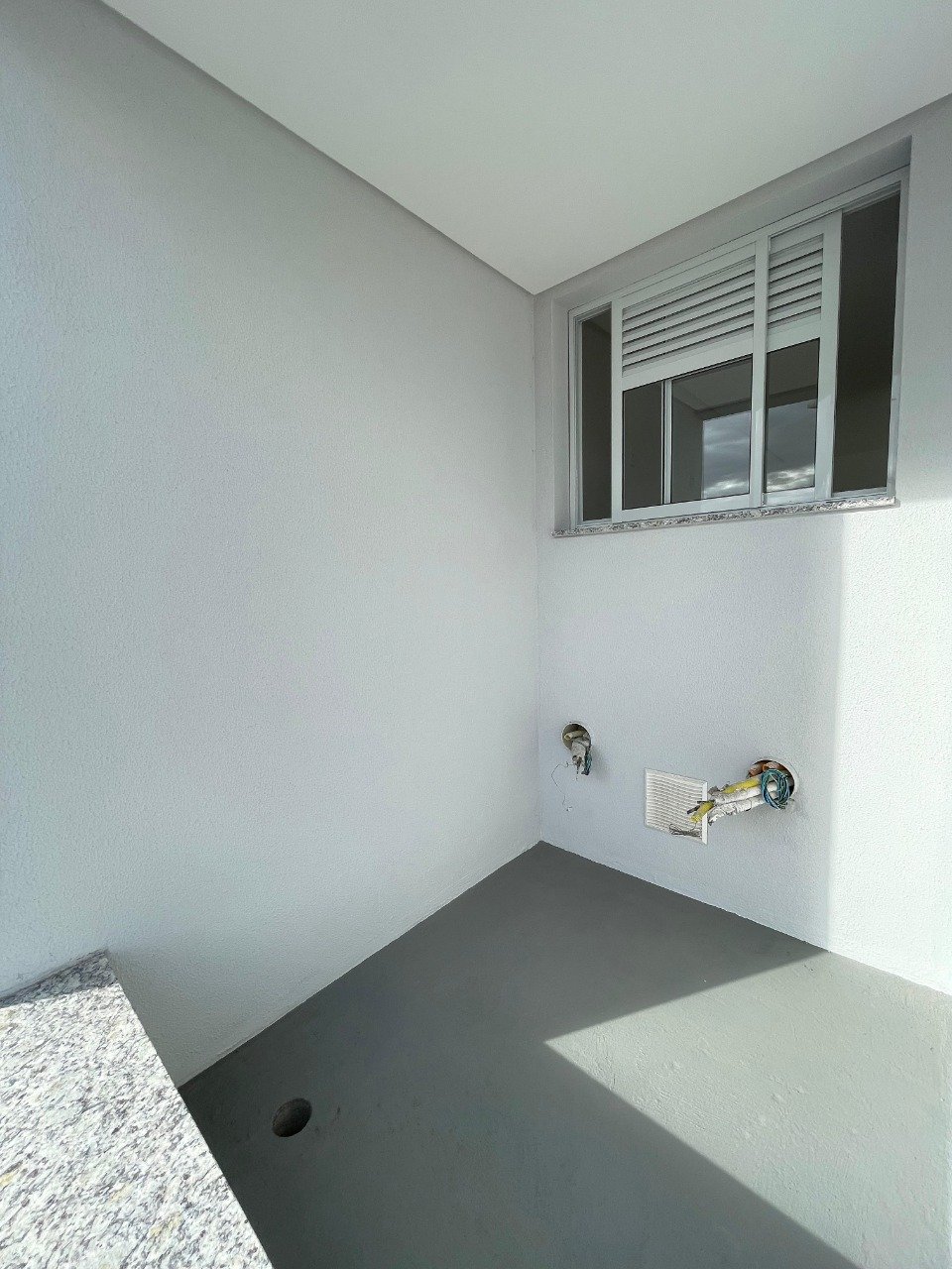 Apartamento à venda no Barreiros: 