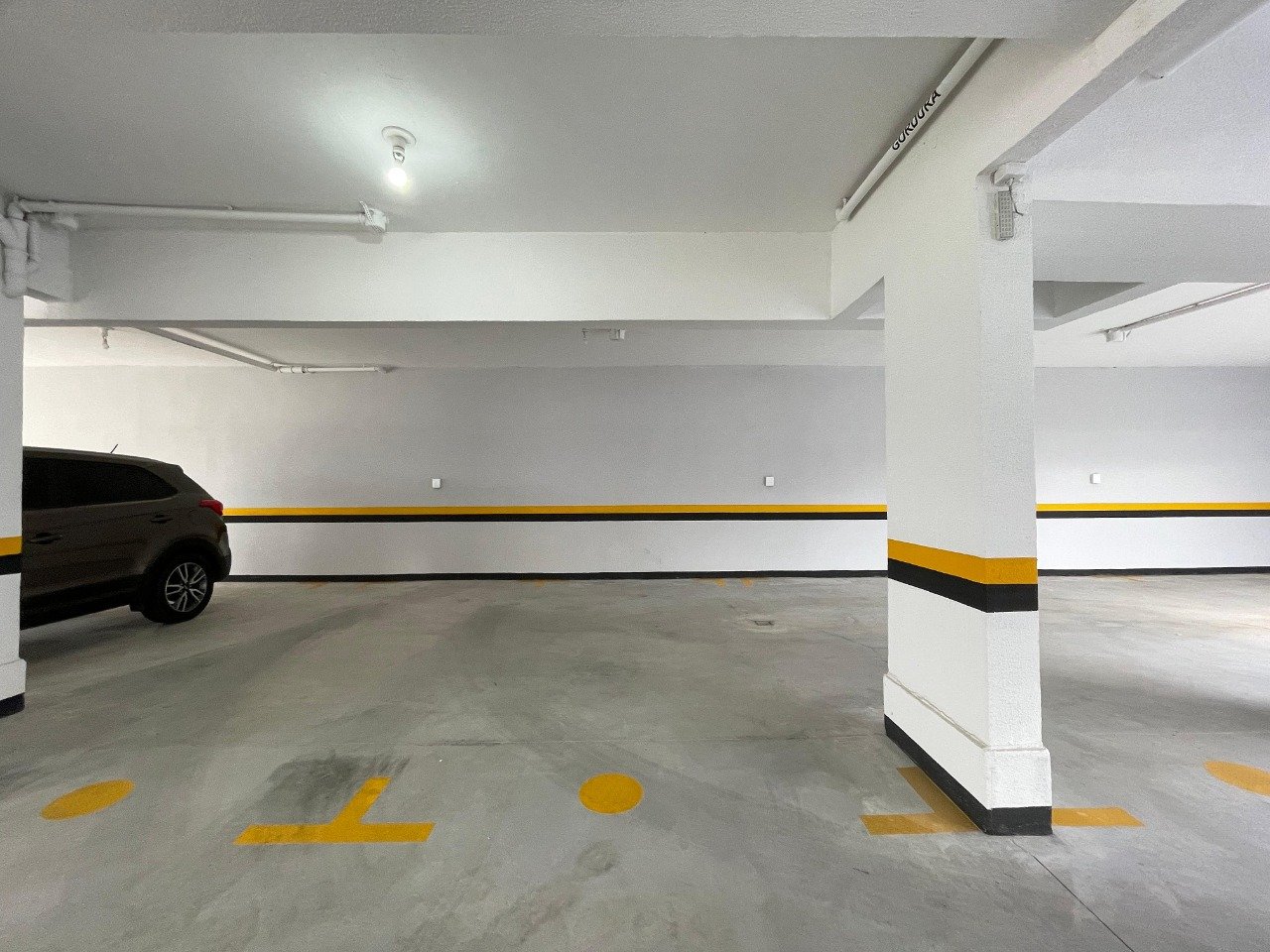 Apartamento à venda no Barreiros: 