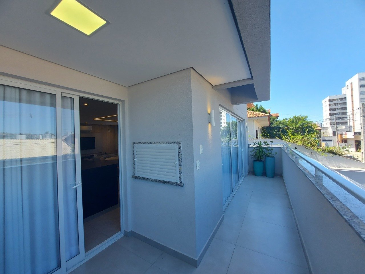 Apartamento à venda no Barreiros: 