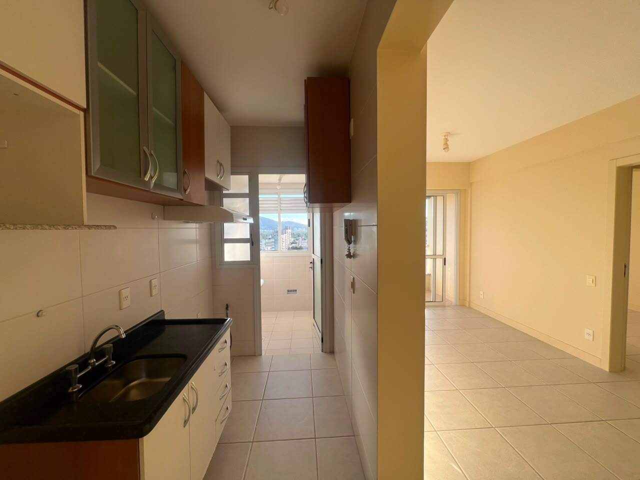 Apartamento para aluguel no Itacorubi: 