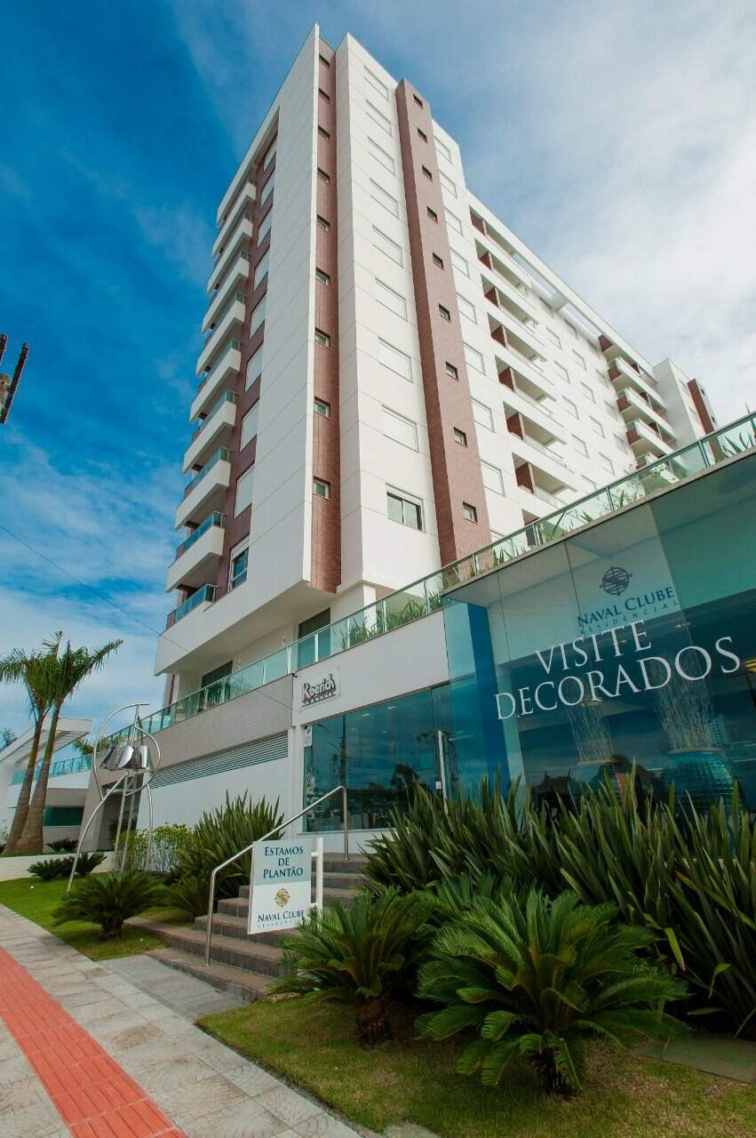 Apartamento à venda no Estreito: