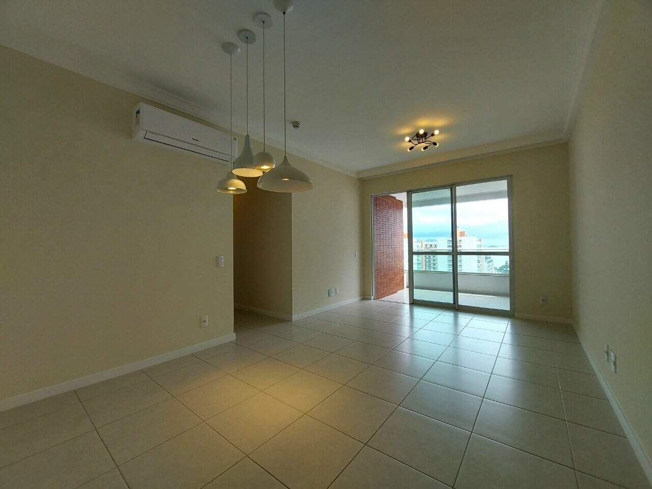 Apartamento à venda no Estreito: 