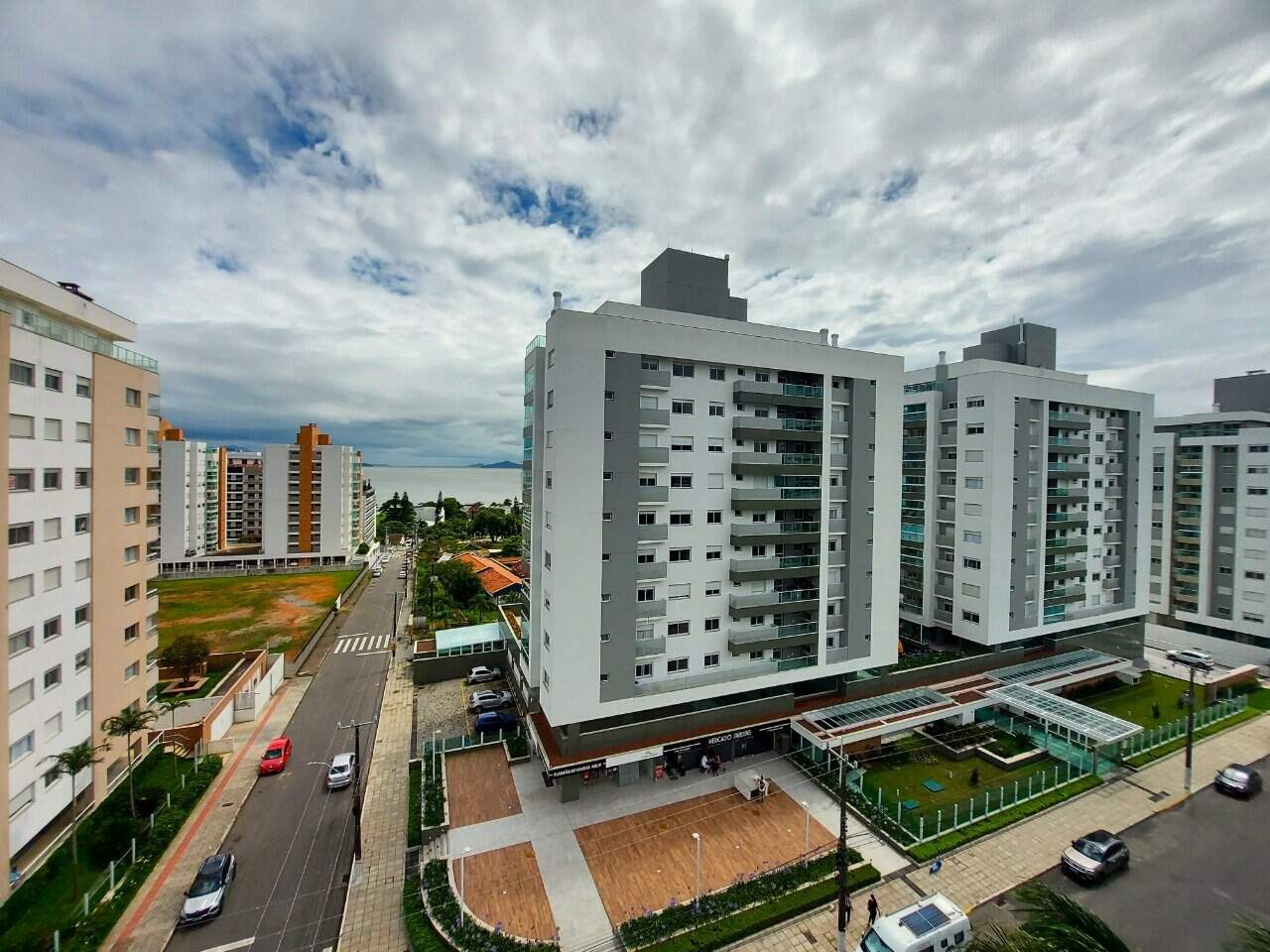 Apartamento à venda no Estreito: