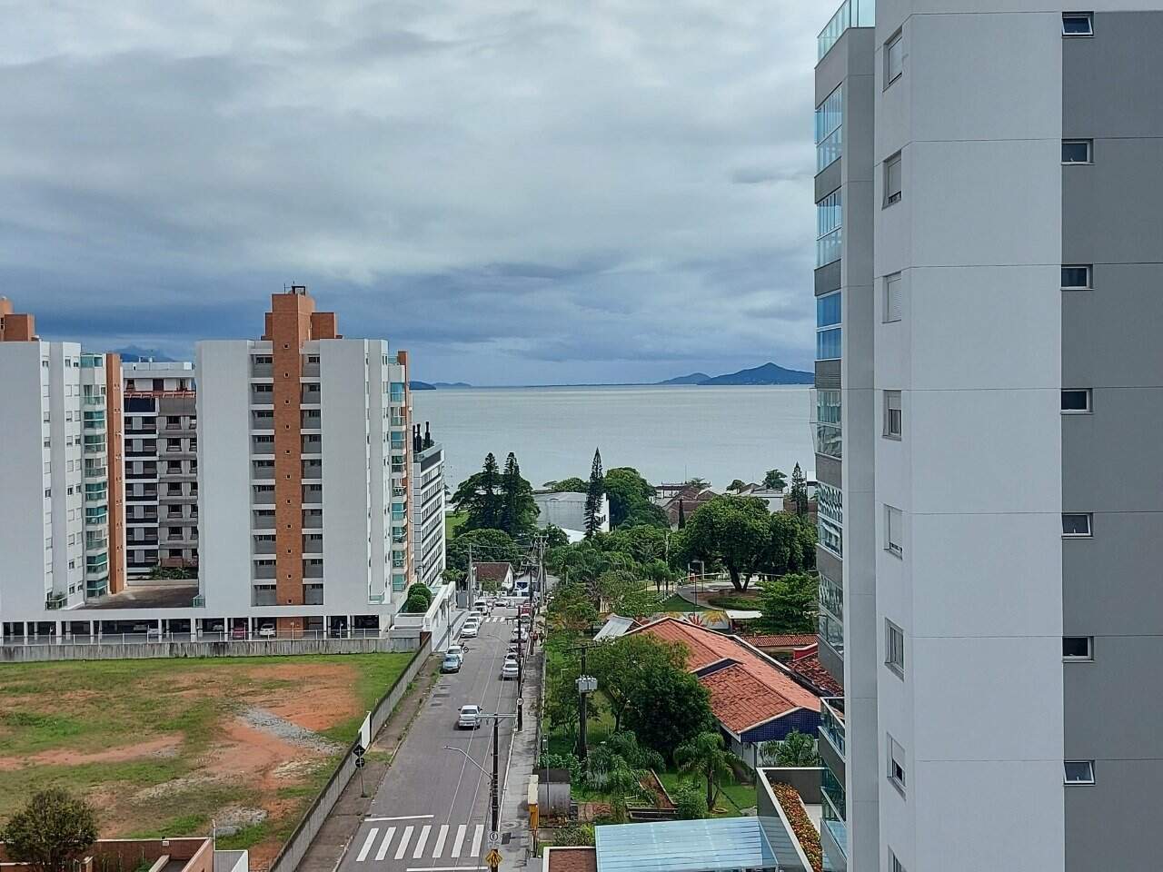 Apartamento à venda no Estreito: