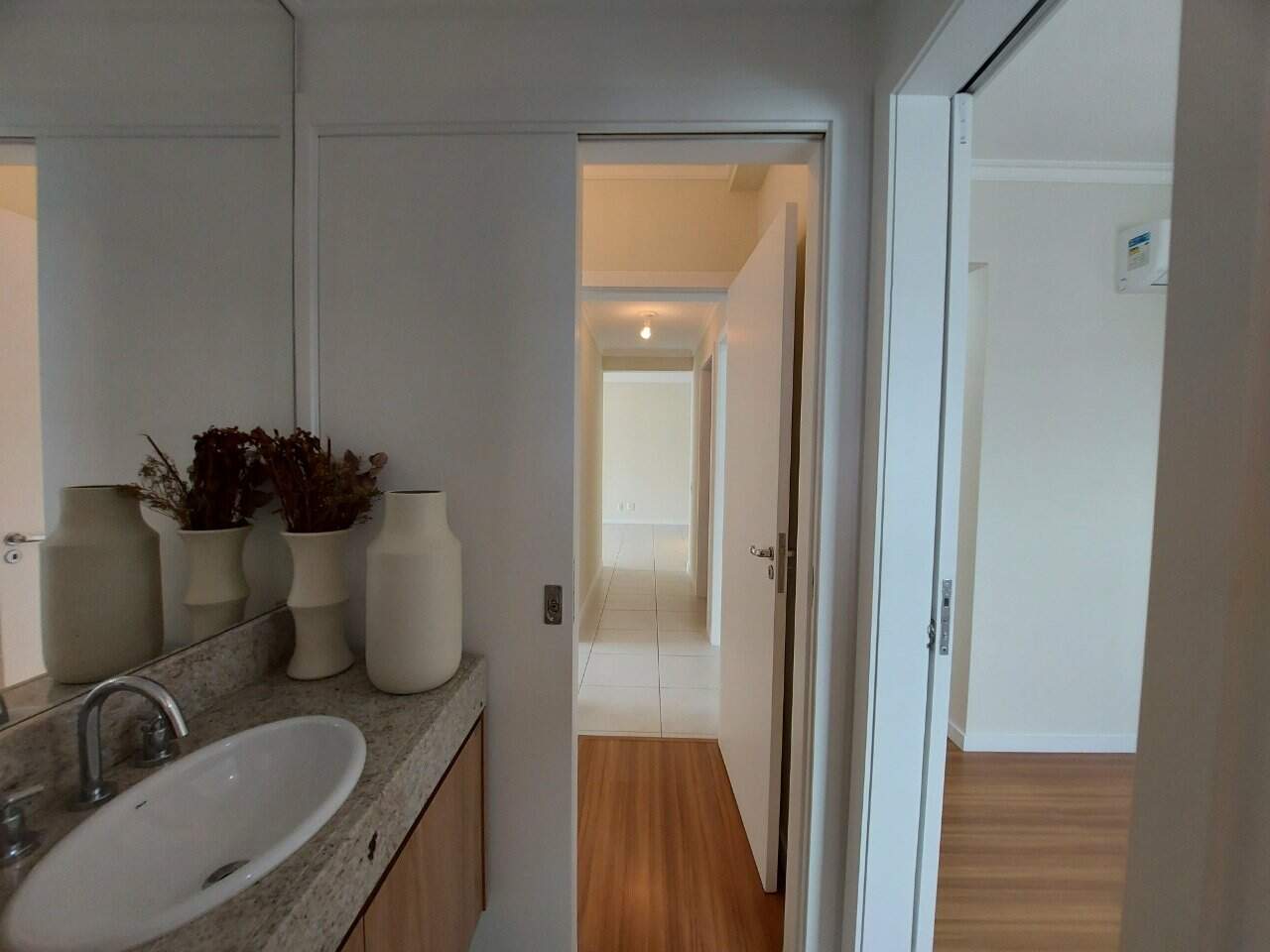 Apartamento à venda no Estreito: