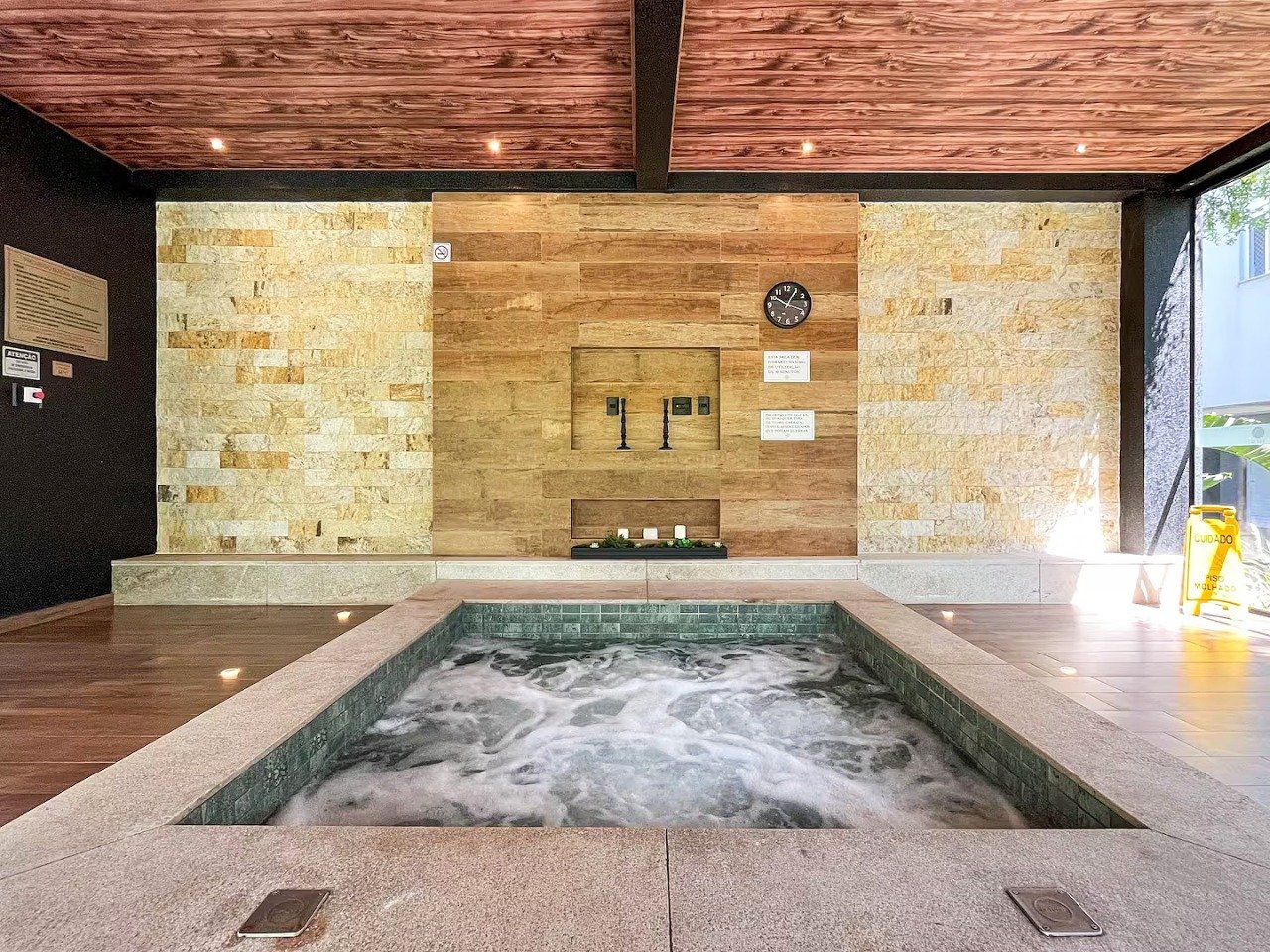 Apartamento à venda no Campeche: 