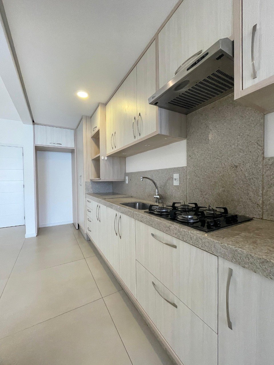 Apartamento à venda no Campeche: 