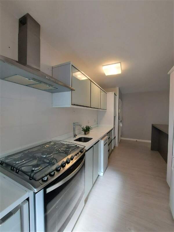 Apartamento para aluguel no Jurere: