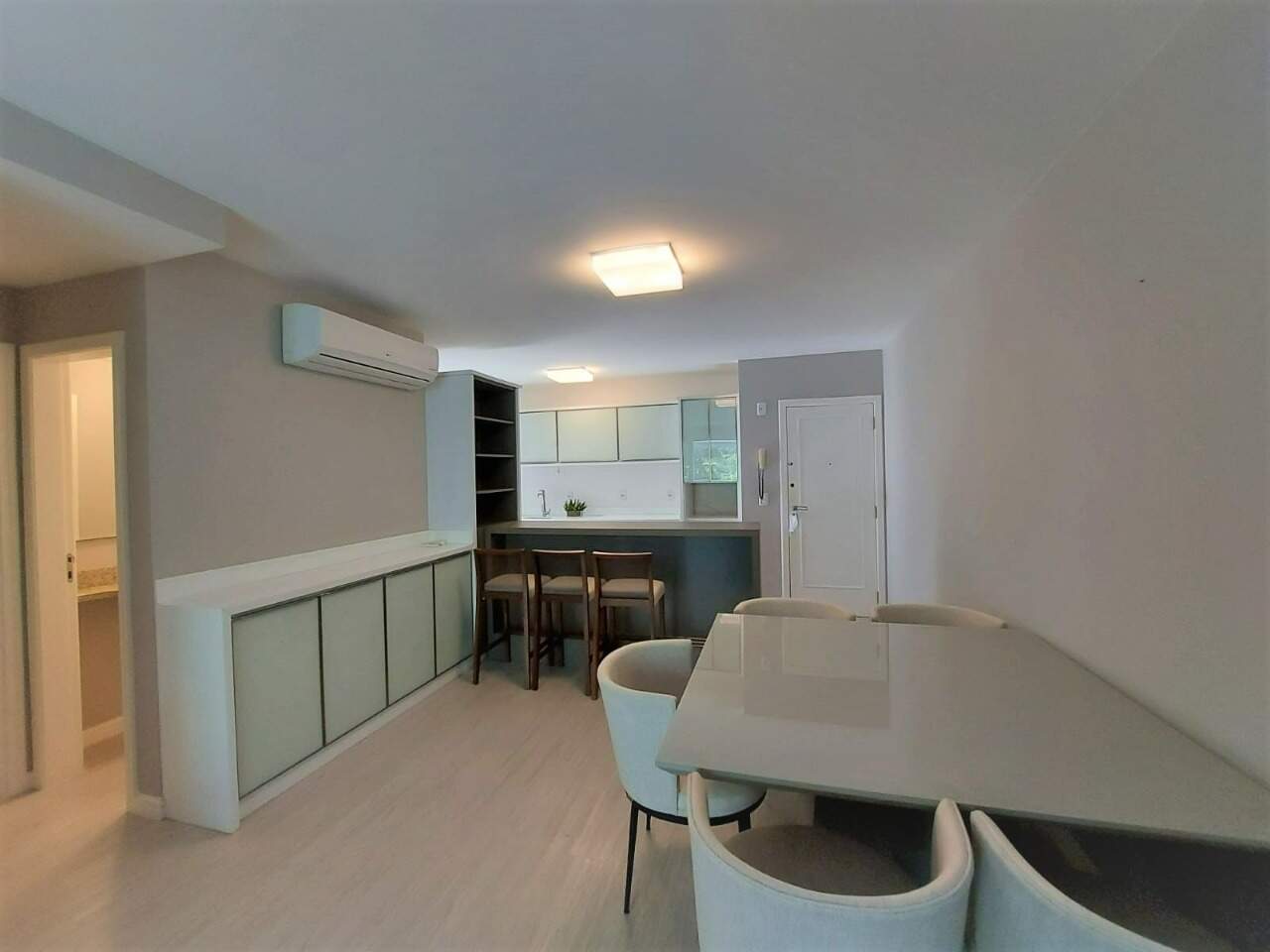Apartamento para aluguel no Jurere: