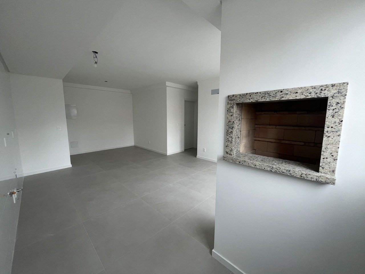 Apartamento à venda no Coqueiros: 