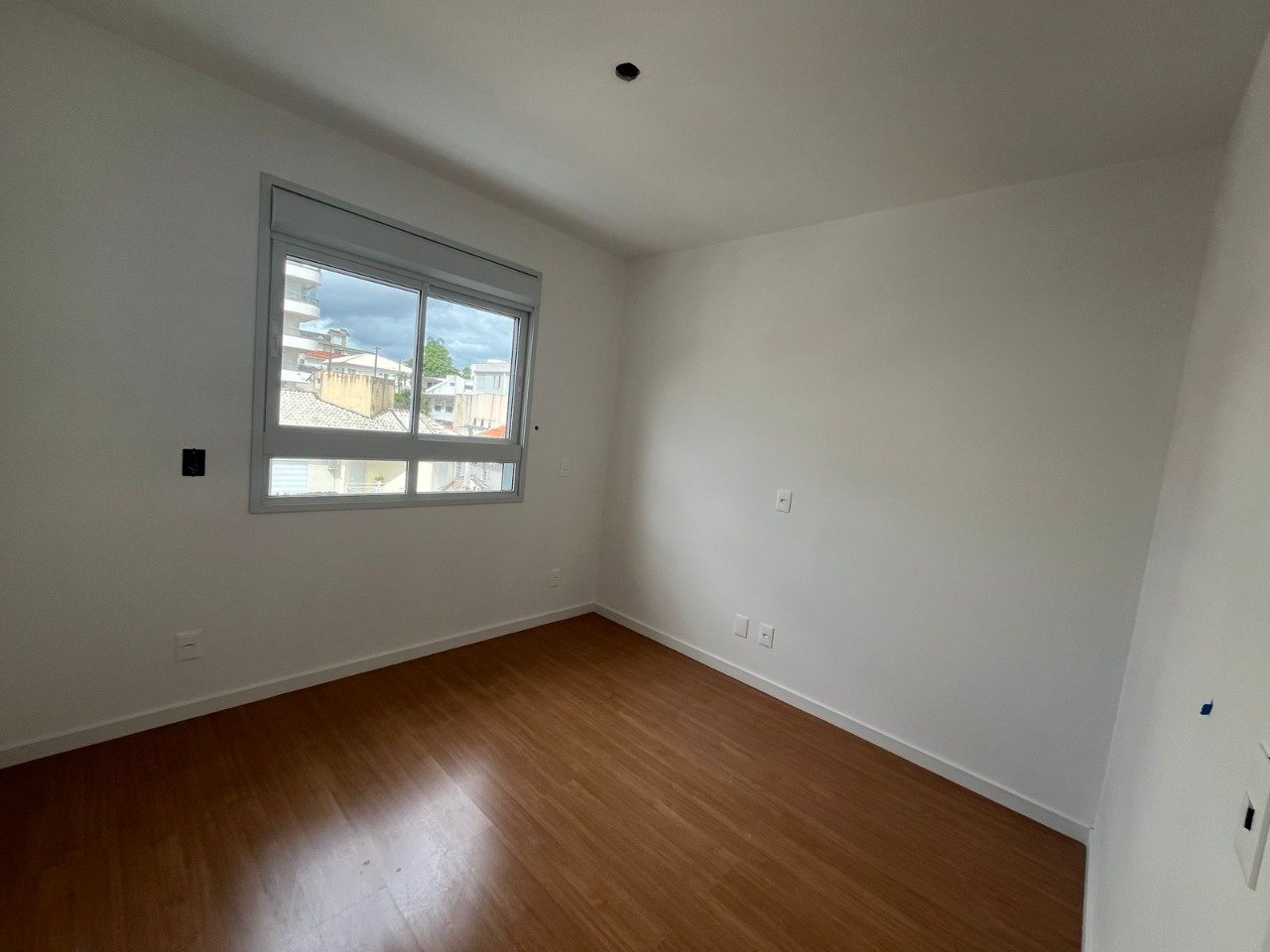 Apartamento à venda no Coqueiros: 