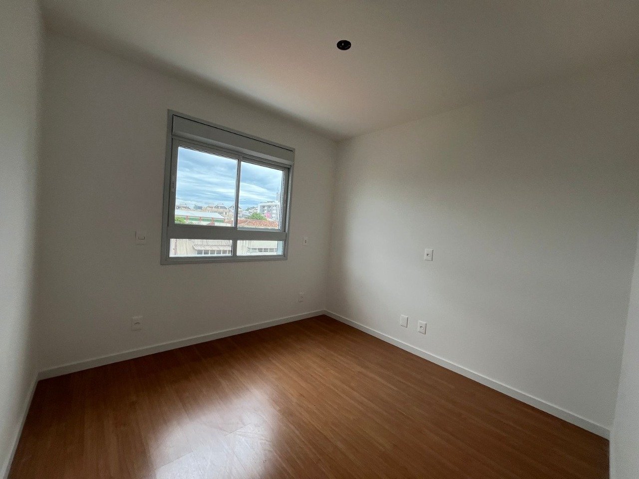 Apartamento à venda no Coqueiros: 