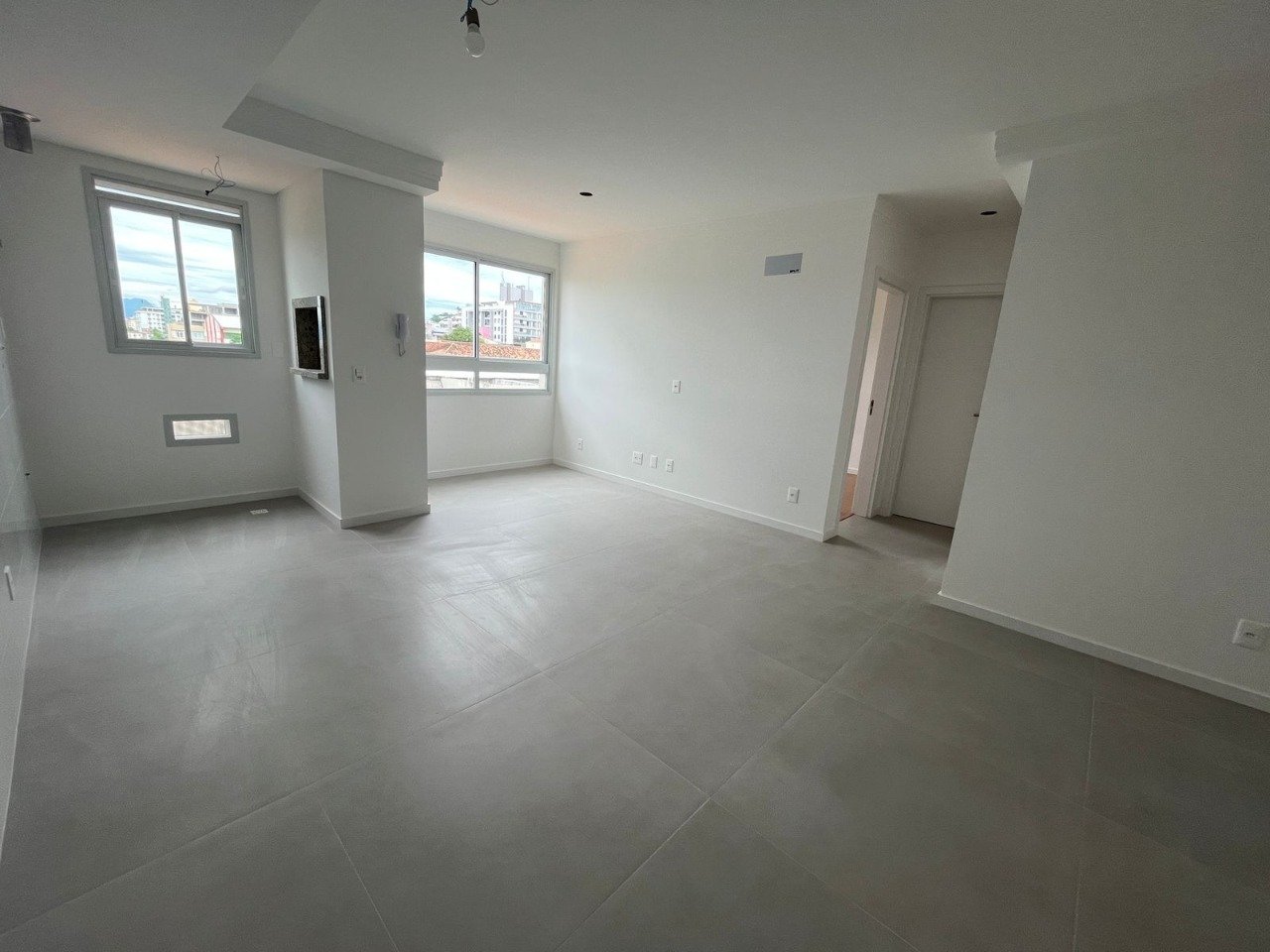 Apartamento à venda no Coqueiros: 