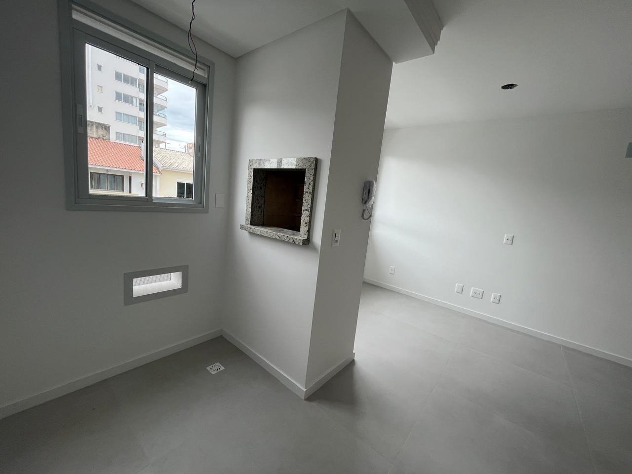 Apartamento à venda no Coqueiros: 