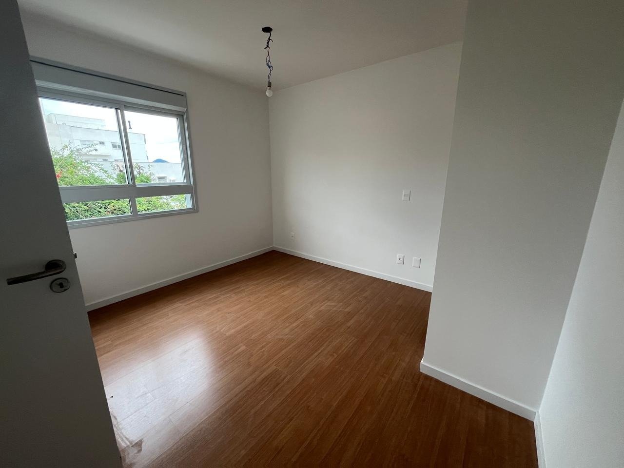 Apartamento à venda no Coqueiros: 