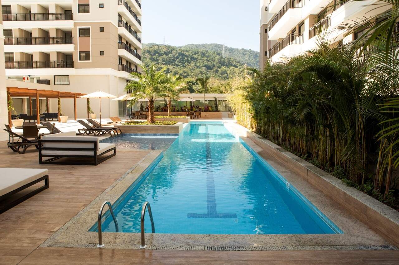 Apartamento para aluguel no Itacorubi: piscina adulto e infantil 1