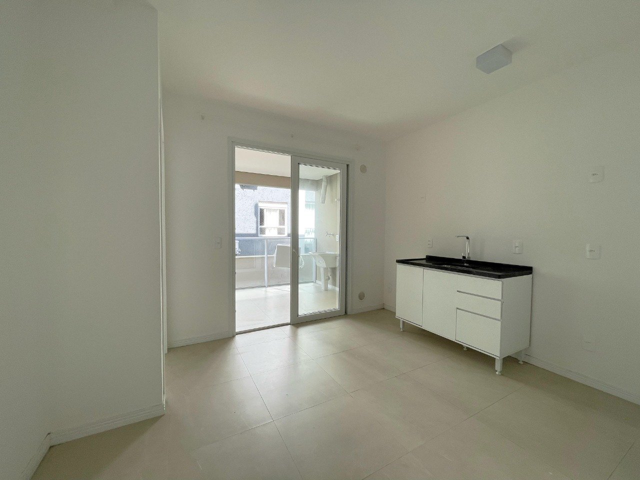 Apartamento à venda no Cachoeira Do Bom Jesus: 