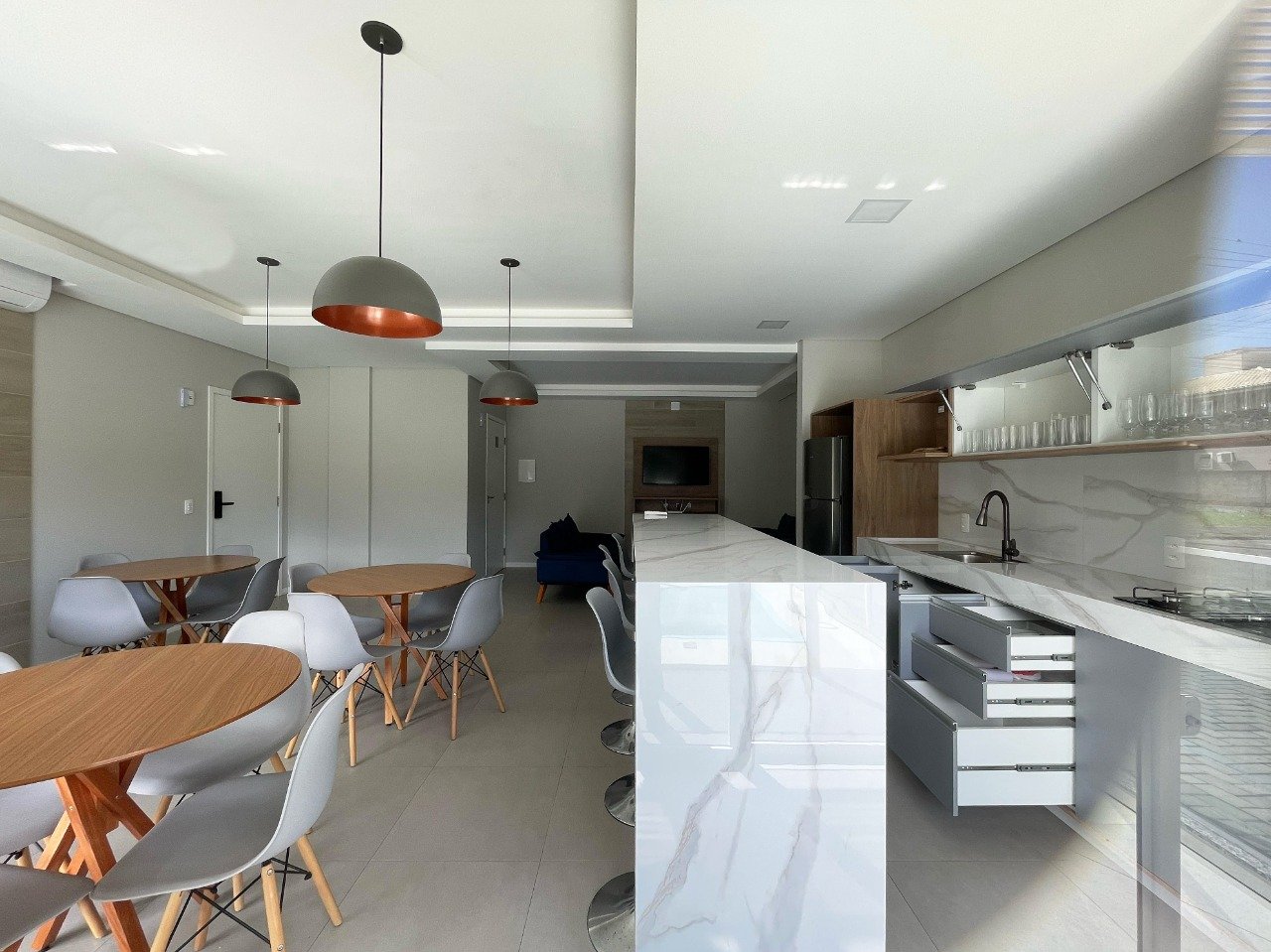 Apartamento à venda no Cachoeira Do Bom Jesus: 