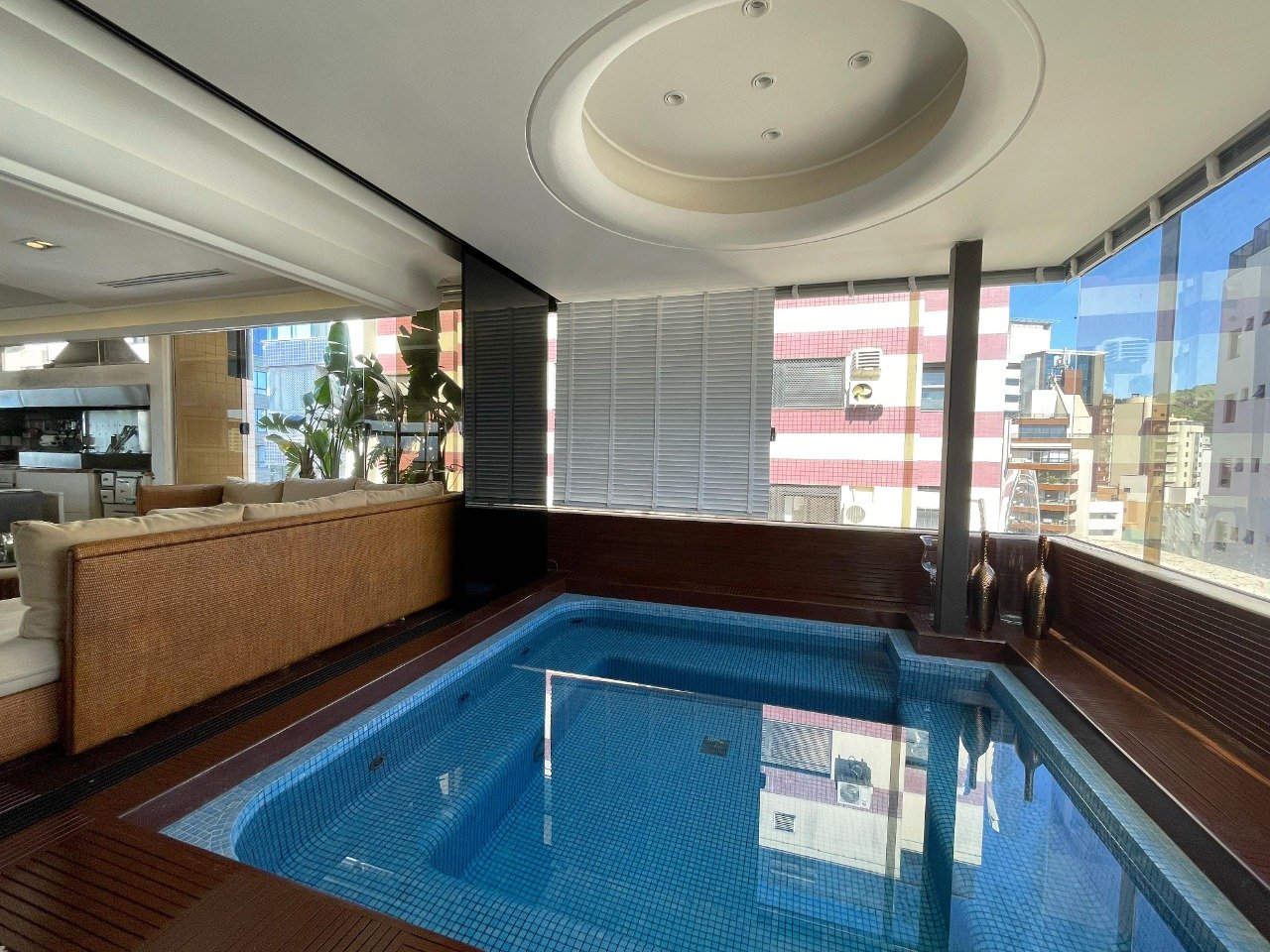 Cobertura duplex à venda no Centro: 