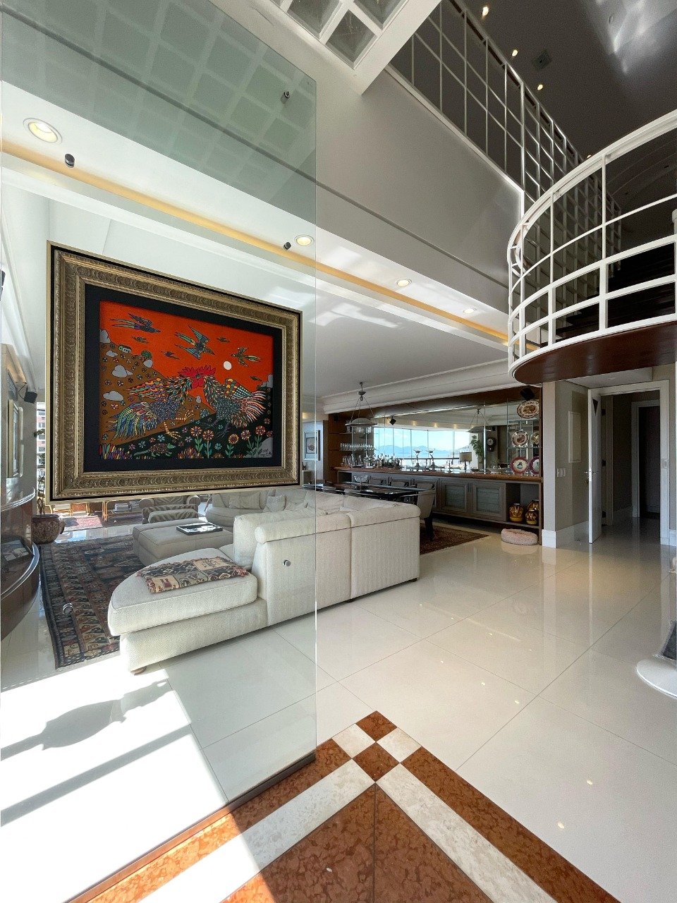 Cobertura duplex à venda no Centro: 