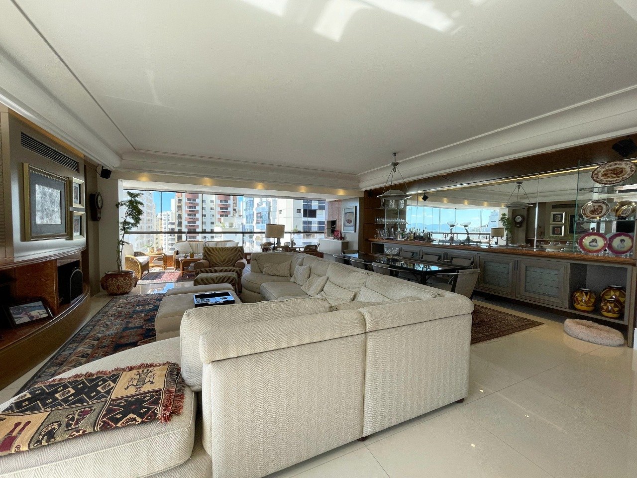 Cobertura duplex à venda no Centro: 