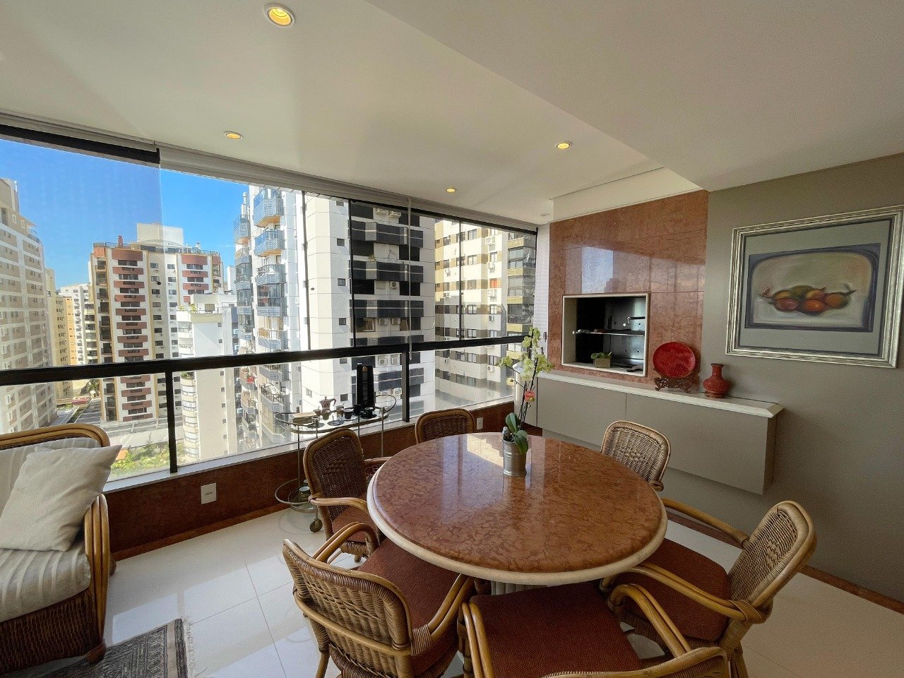 Cobertura duplex à venda no Centro: 