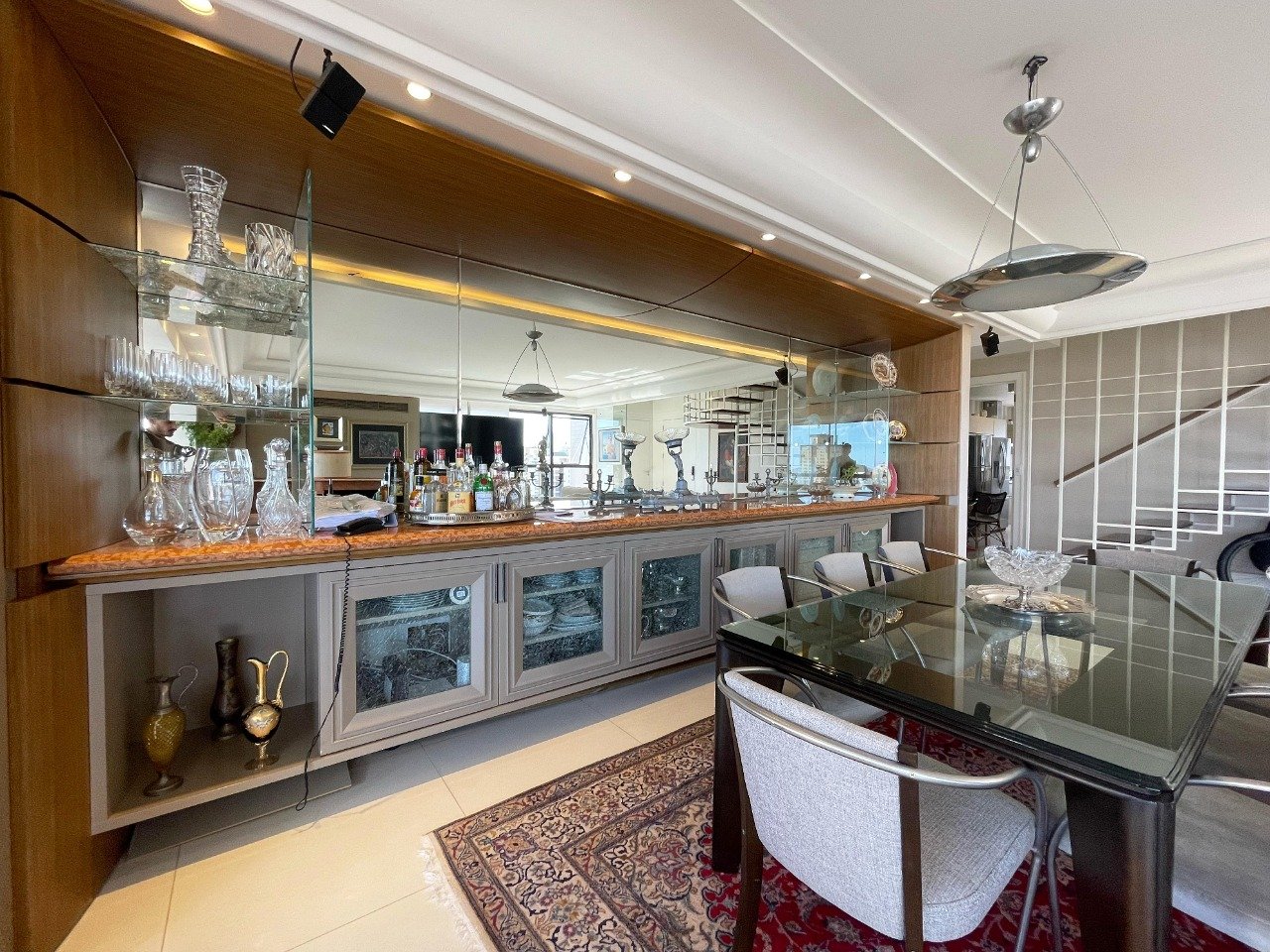 Cobertura duplex à venda no Centro: 