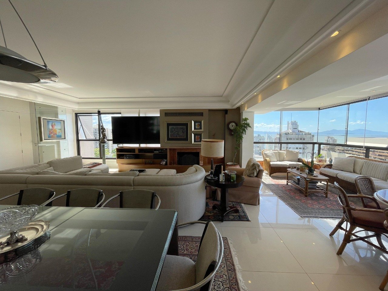 Cobertura duplex à venda no Centro: 