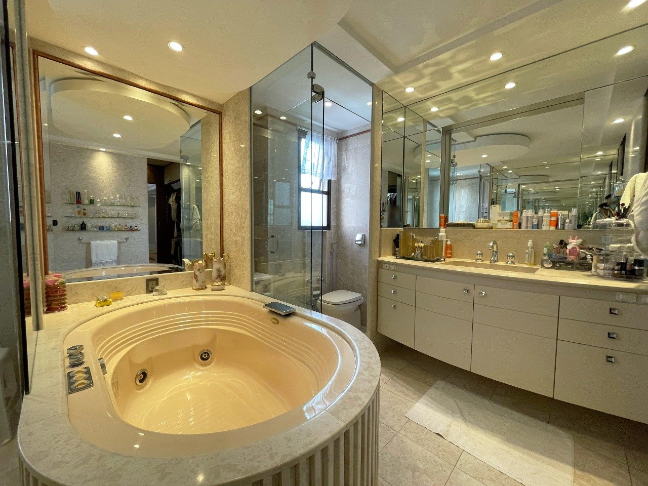 Cobertura duplex à venda no Centro: 