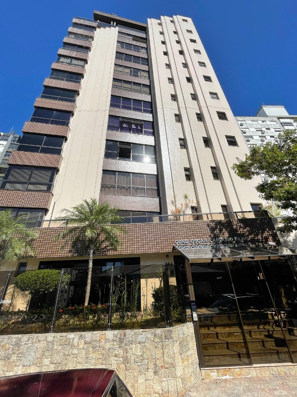 Cobertura duplex à venda no Centro: 