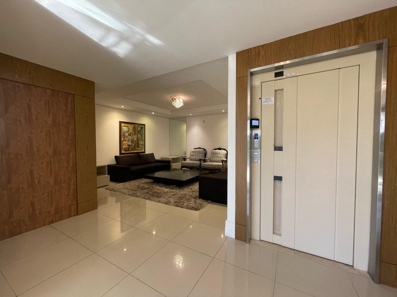 Cobertura duplex à venda no Centro: 