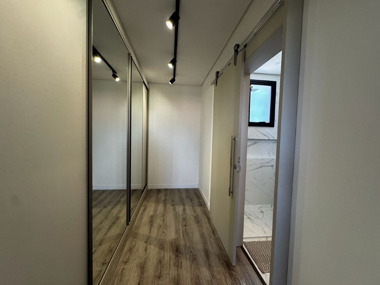 Casa à venda no Ingleses Do Rio Vermelho: 