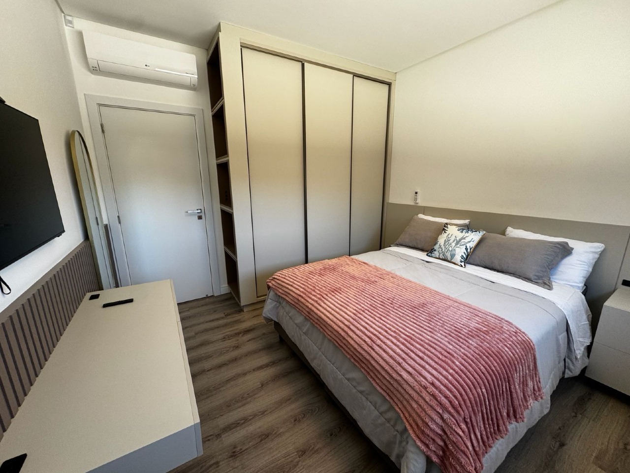 Casa à venda no Ingleses Do Rio Vermelho: 