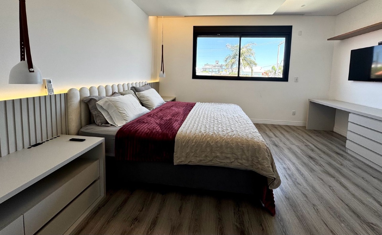 Casa à venda no Ingleses Do Rio Vermelho: 