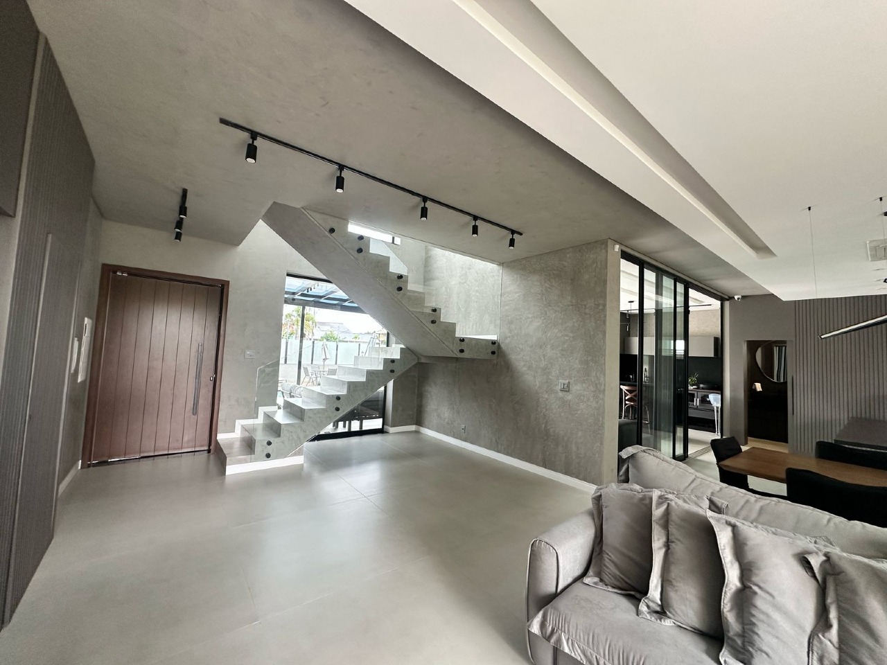 Casa à venda no Ingleses Do Rio Vermelho: 