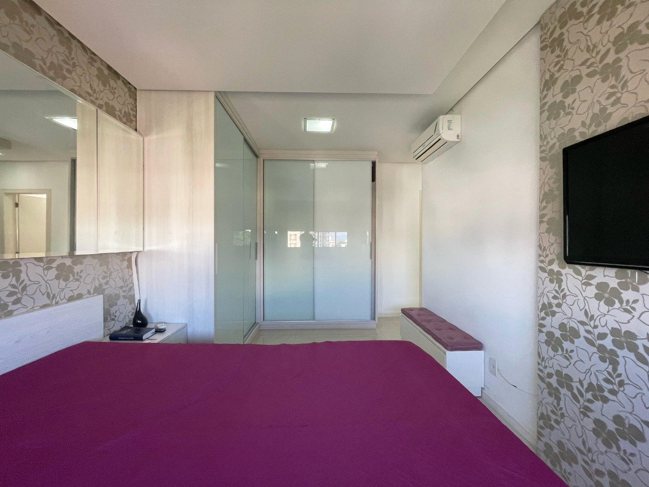 Apartamento à venda no Coqueiros: 