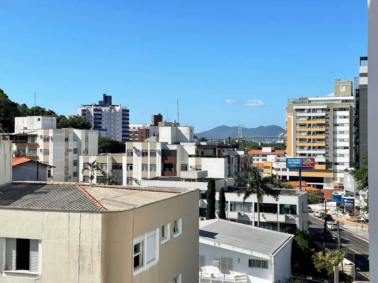Apartamento à venda no Coqueiros: 