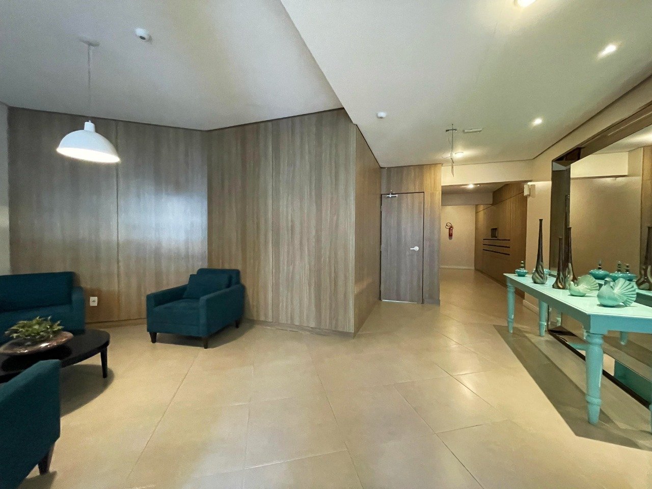 Apartamento à venda no Coqueiros: 