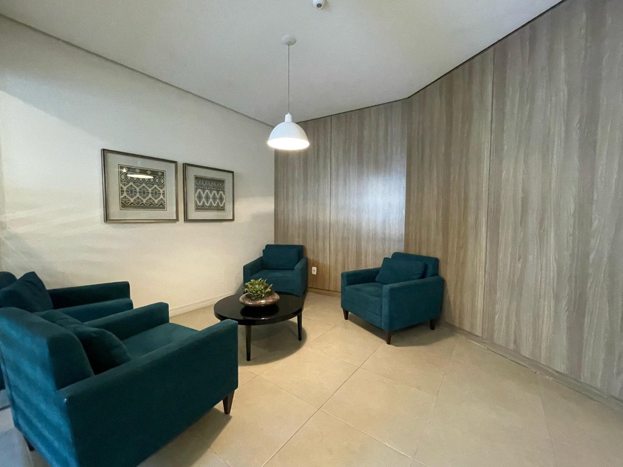 Apartamento à venda no Coqueiros: 