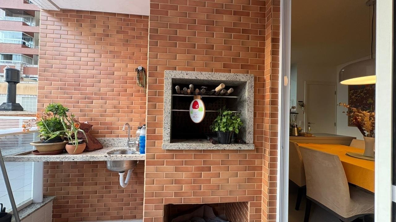 Apartamento à venda no Corrego Grande: 