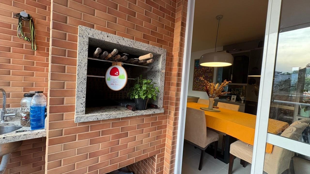 Apartamento à venda no Corrego Grande: 