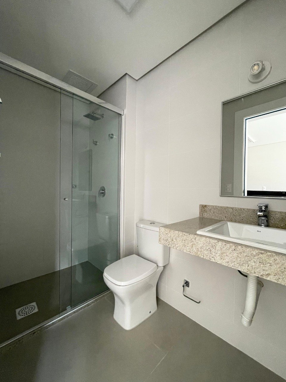 Estúdio à venda no Saco Grande: 