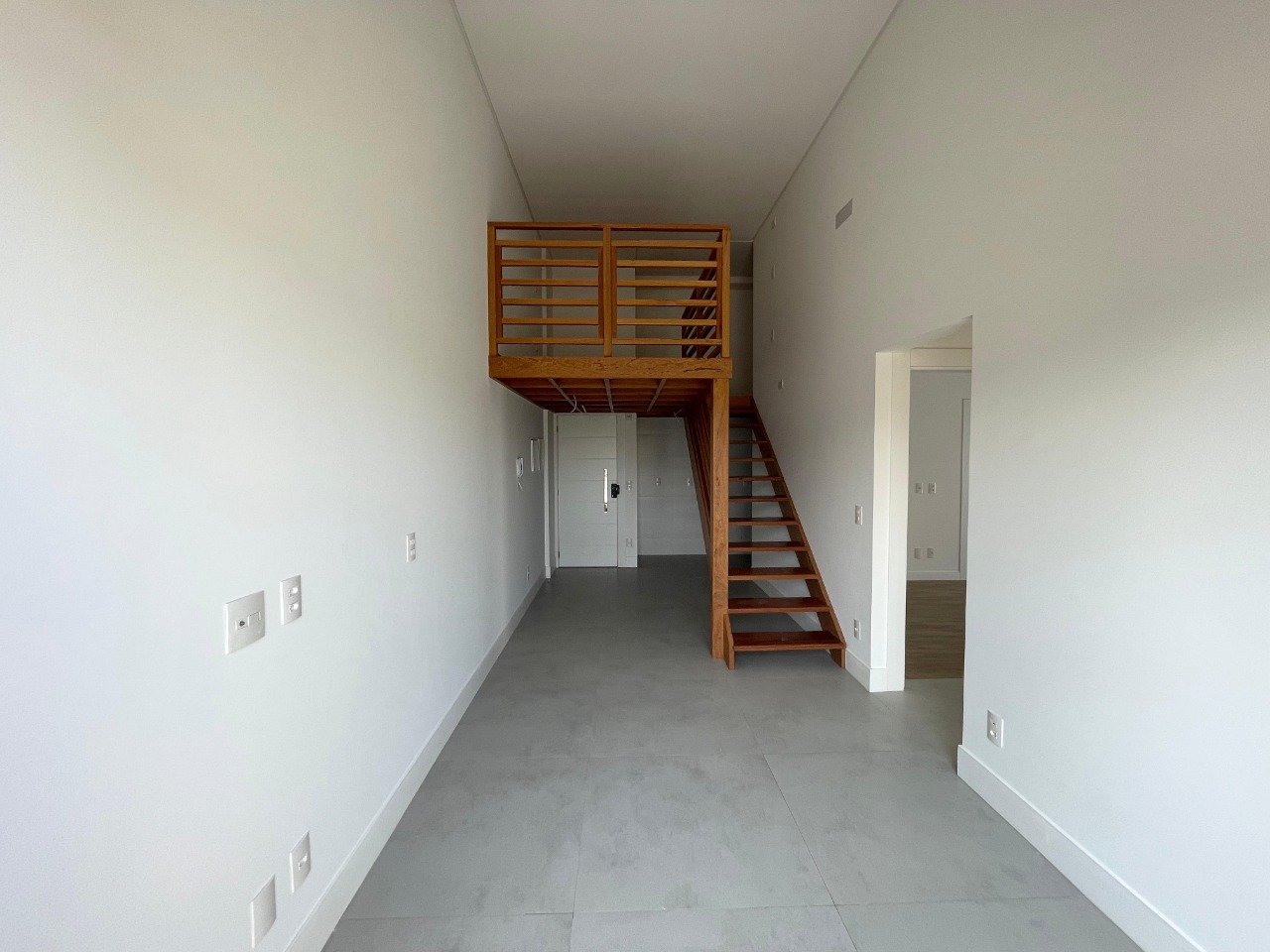 Loft à venda no Saco Grande: 