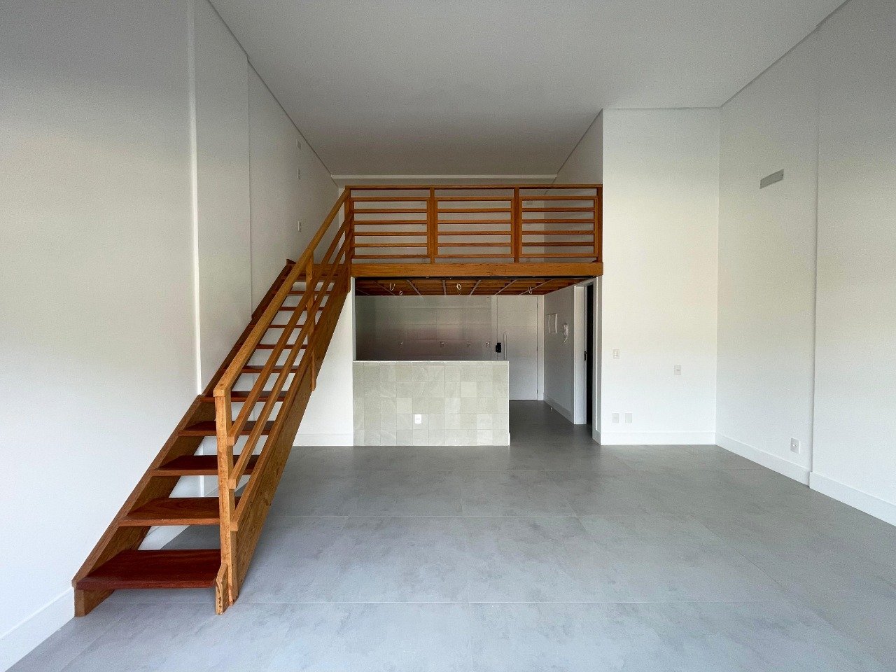 Estúdio à venda no Saco Grande: 