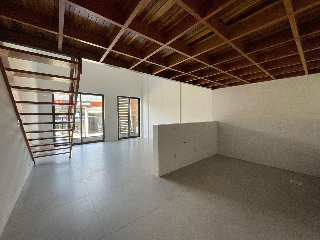 Loft à venda no Saco Grande: 