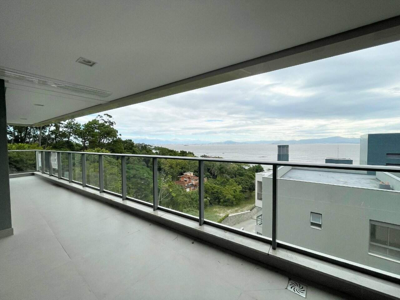 Apartamento à venda no Cacupe: 