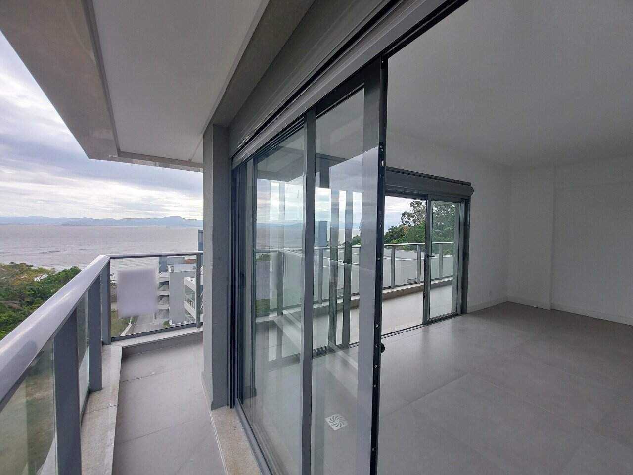 Apartamento à venda no Cacupe: 
